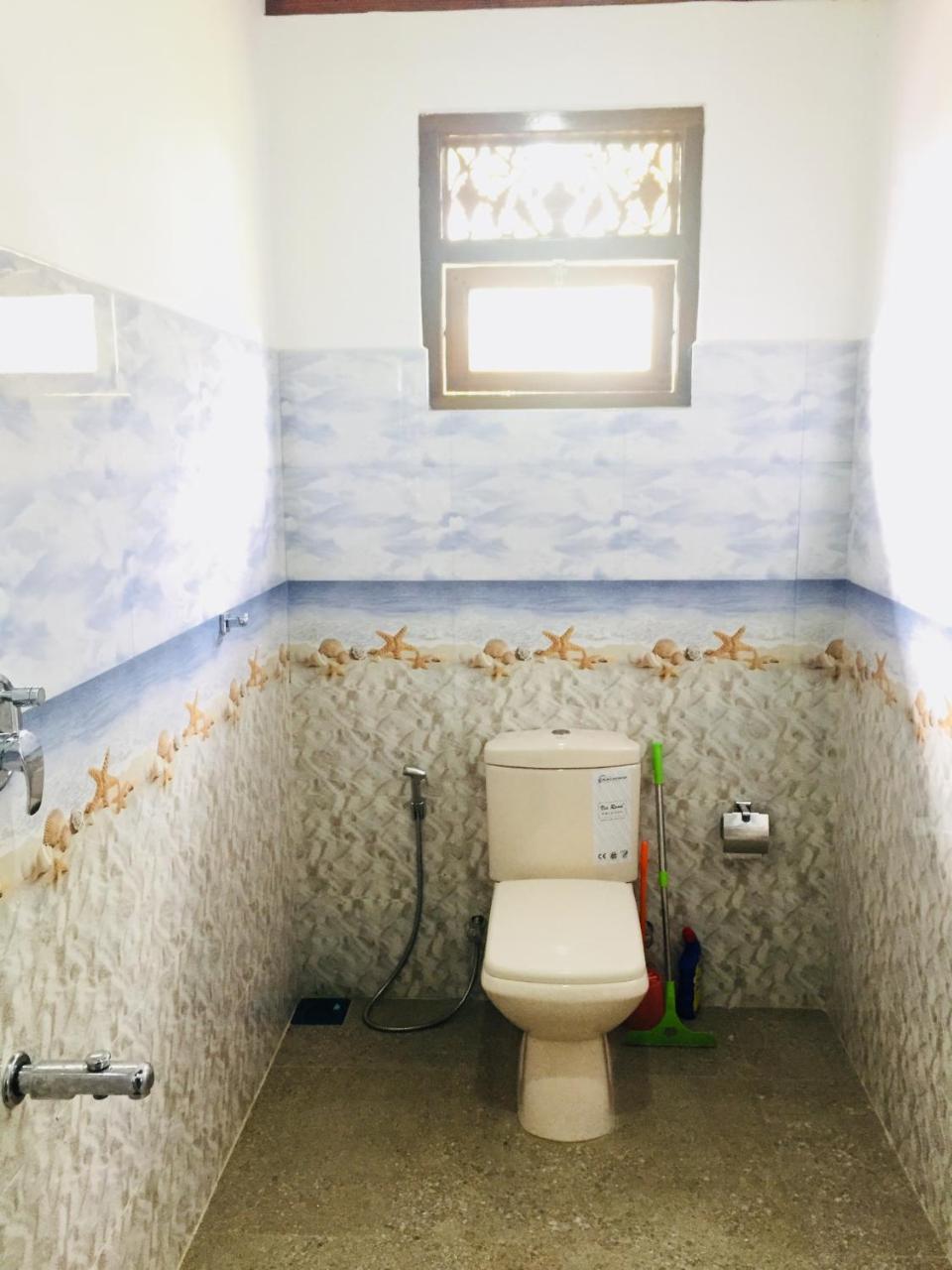Sanjula Apartments Hikkaduwa Esterno foto